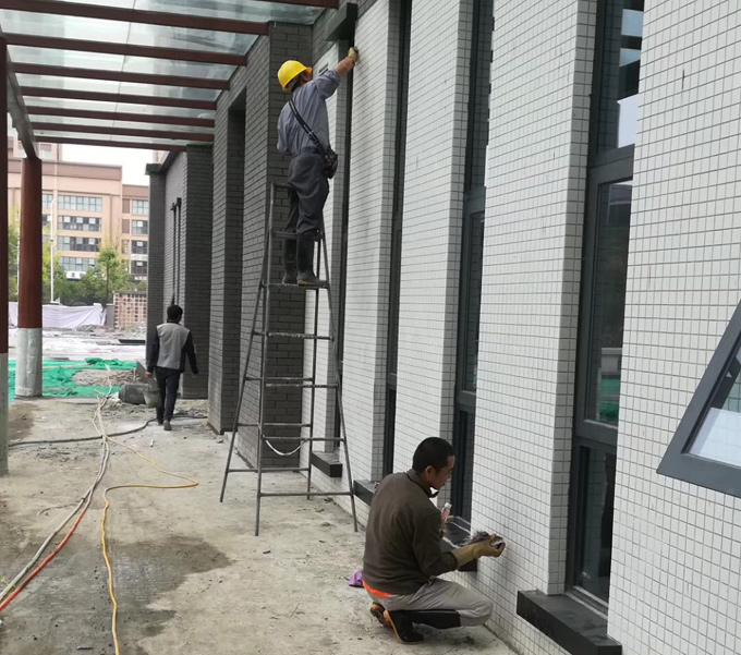 新樓盤新建筑外墻清洗、建筑清洗工作